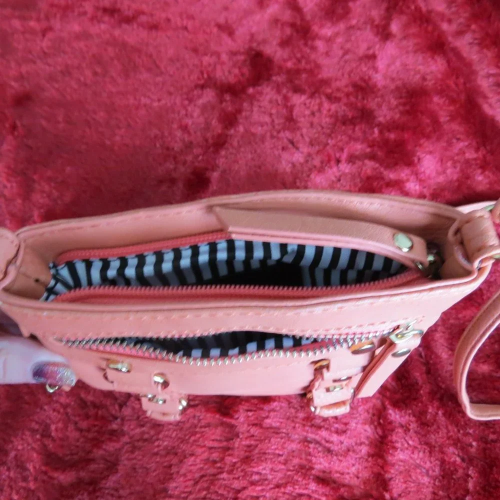 Charming Charlie Crossbody Bag NWOT - Picture 6 of 12